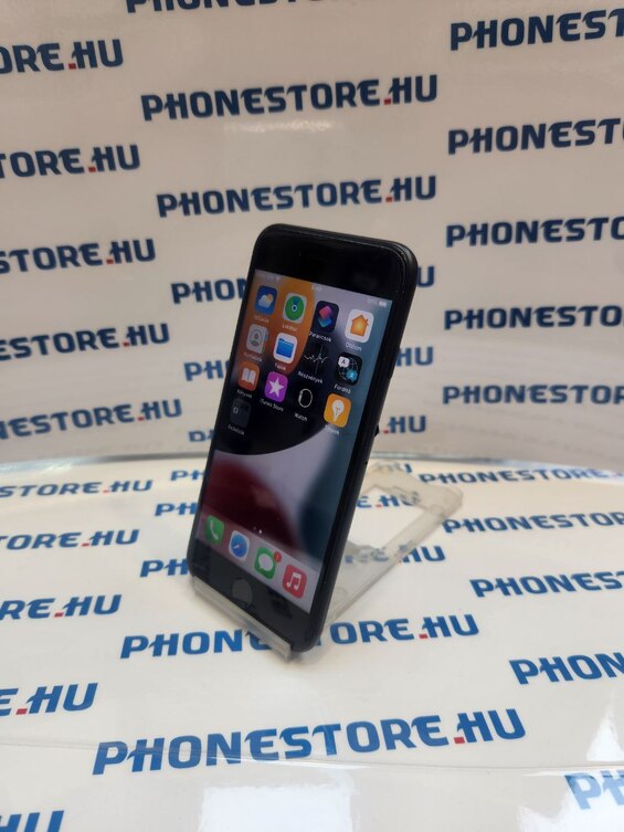 Apple iPhone 7 32GB - Image 3